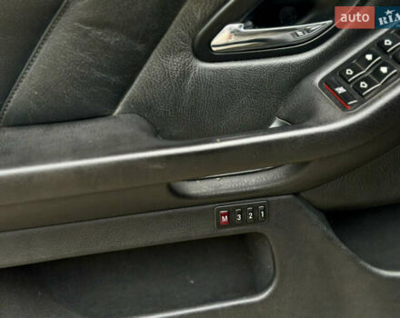 Черный БМВ 5 Серия, объемом двигателя 2.5 л и пробегом 398 тыс. км за 5000 $, фото 23 на Automoto.ua
