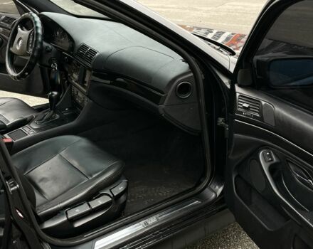 Чорний БМВ 5 Серія, об'ємом двигуна 3.5 л та пробігом 390 тис. км за 4150 $, фото 11 на Automoto.ua
