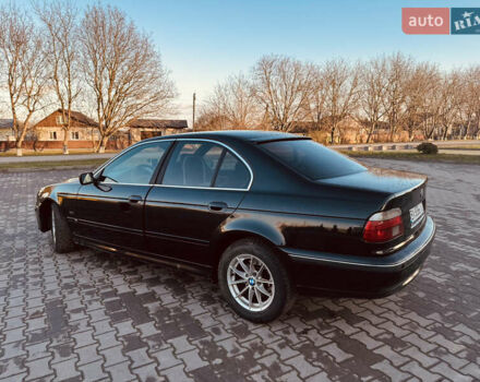 Черный БМВ 5 Серия, объемом двигателя 2 л и пробегом 358 тыс. км за 5500 $, фото 4 на Automoto.ua