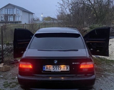 Черный БМВ 5 Серия, объемом двигателя 4.4 л и пробегом 500 тыс. км за 2999 $, фото 2 на Automoto.ua