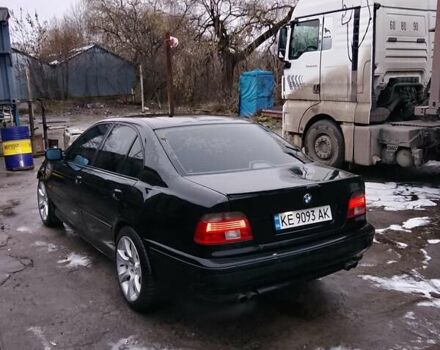 Черный БМВ 5 Серия, объемом двигателя 2.2 л и пробегом 300 тыс. км за 2500 $, фото 1 на Automoto.ua