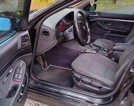 Черный БМВ 5 Серия, объемом двигателя 2.2 л и пробегом 398 тыс. км за 5700 $, фото 14 на Automoto.ua