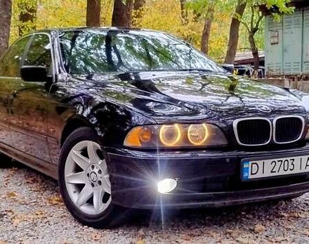 Черный БМВ 5 Серия, объемом двигателя 2.2 л и пробегом 398 тыс. км за 5700 $, фото 2 на Automoto.ua