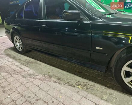 Чорний БМВ 5 Серія, об'ємом двигуна 2.2 л та пробігом 440 тис. км за 4700 $, фото 1 на Automoto.ua