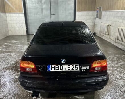 Черный БМВ 5 Серия, объемом двигателя 3 л и пробегом 500 тыс. км за 2700 $, фото 4 на Automoto.ua