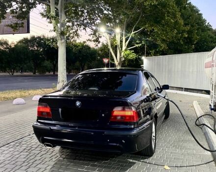 Черный БМВ 5 Серия, объемом двигателя 2.5 л и пробегом 380 тыс. км за 5600 $, фото 3 на Automoto.ua