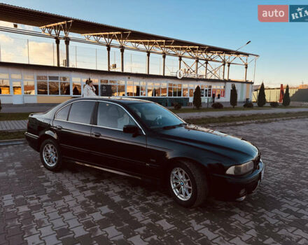 Черный БМВ 5 Серия, объемом двигателя 2 л и пробегом 358 тыс. км за 5500 $, фото 3 на Automoto.ua