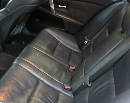 Чорний БМВ 5 Серія, об'ємом двигуна 0 л та пробігом 300 тис. км за 7500 $, фото 4 на Automoto.ua