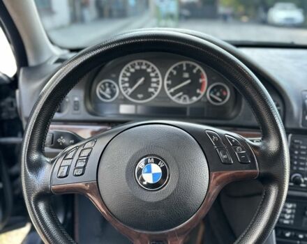 Черный БМВ 5 Серия, объемом двигателя 0 л и пробегом 335 тыс. км за 7700 $, фото 4 на Automoto.ua