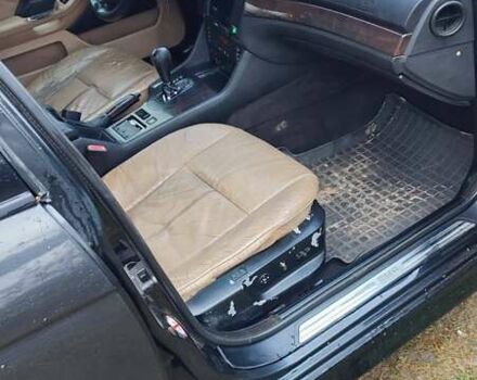 Чорний БМВ 5 Серія, об'ємом двигуна 2.17 л та пробігом 111 тис. км за 3700 $, фото 4 на Automoto.ua