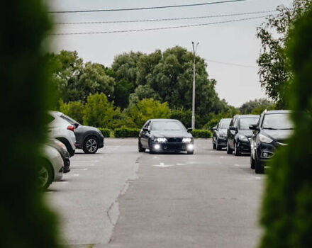 Черный БМВ 5 Серия, объемом двигателя 3 л и пробегом 455 тыс. км за 11499 $, фото 32 на Automoto.ua