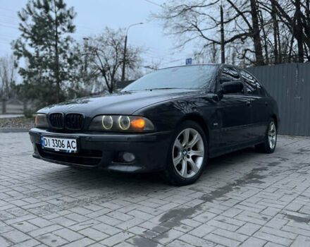 Черный БМВ 5 Серия, объемом двигателя 3 л и пробегом 500 тыс. км за 4100 $, фото 1 на Automoto.ua