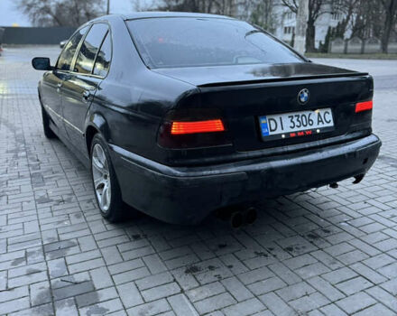 Черный БМВ 5 Серия, объемом двигателя 3 л и пробегом 500 тыс. км за 4100 $, фото 3 на Automoto.ua