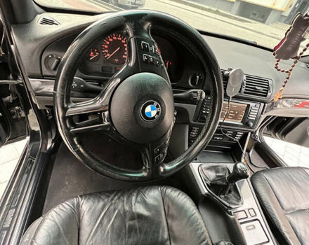 Черный БМВ 5 Серия, объемом двигателя 3 л и пробегом 346 тыс. км за 7500 $, фото 30 на Automoto.ua