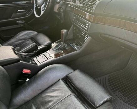 Черный БМВ 5 Серия, объемом двигателя 3 л и пробегом 400 тыс. км за 7000 $, фото 41 на Automoto.ua