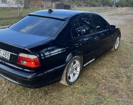 Черный БМВ 5 Серия, объемом двигателя 3 л и пробегом 440 тыс. км за 3100 $, фото 1 на Automoto.ua