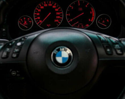 Черный БМВ 5 Серия, объемом двигателя 3 л и пробегом 455 тыс. км за 11499 $, фото 12 на Automoto.ua