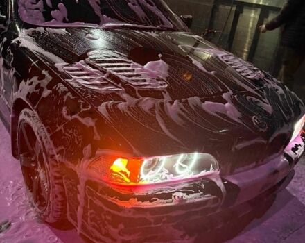 Чорний БМВ 5 Серія, об'ємом двигуна 3 л та пробігом 400 тис. км за 9000 $, фото 2 на Automoto.ua