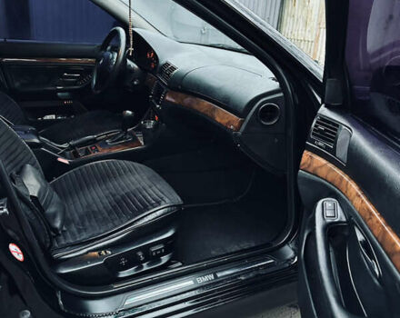 Чорний БМВ 5 Серія, об'ємом двигуна 3 л та пробігом 500 тис. км за 6000 $, фото 15 на Automoto.ua