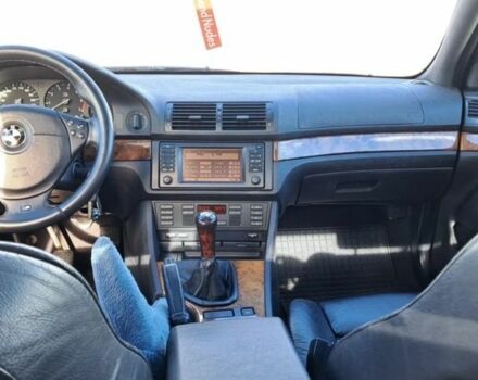 Черный БМВ 5 Серия, объемом двигателя 3 л и пробегом 236 тыс. км за 2350 $, фото 7 на Automoto.ua