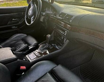 Черный БМВ 5 Серия, объемом двигателя 3 л и пробегом 400 тыс. км за 7000 $, фото 34 на Automoto.ua