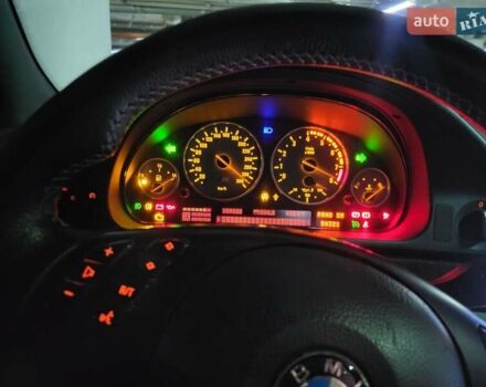 Черный БМВ 5 Серия, объемом двигателя 4.4 л и пробегом 650 тыс. км за 7000 $, фото 5 на Automoto.ua