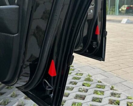 Черный БМВ 5 Серия, объемом двигателя 3 л и пробегом 400 тыс. км за 7000 $, фото 40 на Automoto.ua