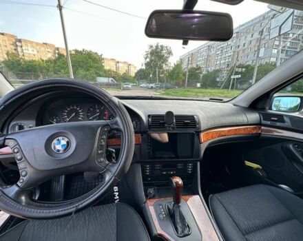Черный БМВ 5 Серия, объемом двигателя 2.5 л и пробегом 300 тыс. км за 5700 $, фото 3 на Automoto.ua