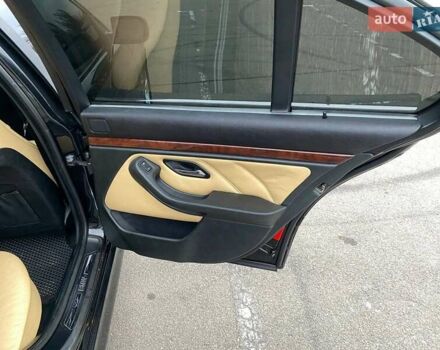Чорний БМВ 5 Серія, об'ємом двигуна 2.93 л та пробігом 251 тис. км за 12000 $, фото 19 на Automoto.ua