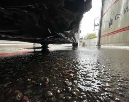 Чорний БМВ 5 Серія, об'ємом двигуна 2.9 л та пробігом 357 тис. км за 4000 $, фото 3 на Automoto.ua