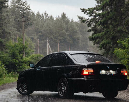 Черный БМВ 5 Серия, объемом двигателя 3 л и пробегом 455 тыс. км за 11499 $, фото 24 на Automoto.ua