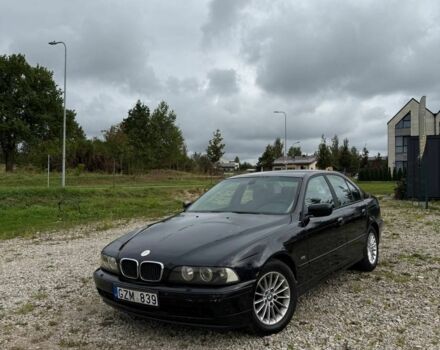 Черный БМВ 5 Серия, объемом двигателя 2.5 л и пробегом 280 тыс. км за 2572 $, фото 1 на Automoto.ua