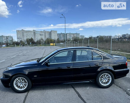 Черный БМВ 5 Серия, объемом двигателя 2.5 л и пробегом 645 тыс. км за 6000 $, фото 30 на Automoto.ua