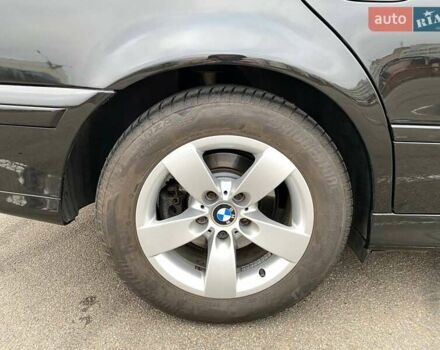 Чорний БМВ 5 Серія, об'ємом двигуна 2.93 л та пробігом 251 тис. км за 12000 $, фото 26 на Automoto.ua
