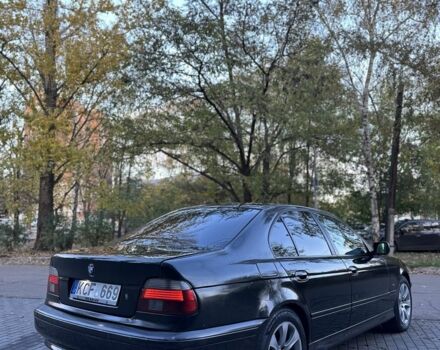 Черный БМВ 5 Серия, объемом двигателя 3 л и пробегом 350 тыс. км за 3400 $, фото 6 на Automoto.ua