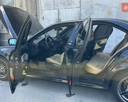 Черный БМВ 5 Серия, объемом двигателя 3 л и пробегом 455 тыс. км за 11499 $, фото 8 на Automoto.ua