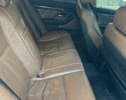 Черный БМВ 5 Серия, объемом двигателя 2.93 л и пробегом 450 тыс. км за 6000 $, фото 15 на Automoto.ua