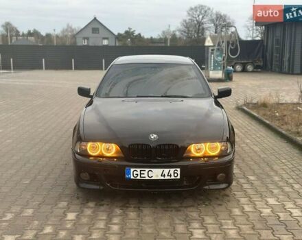 Черный БМВ 5 Серия, объемом двигателя 0 л и пробегом 395 тыс. км за 2850 $, фото 5 на Automoto.ua