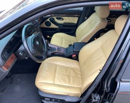 Чорний БМВ 5 Серія, об'ємом двигуна 2.93 л та пробігом 251 тис. км за 12000 $, фото 15 на Automoto.ua