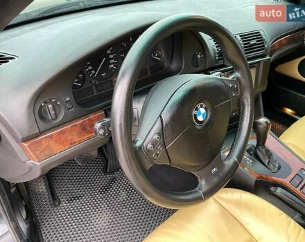 Чорний БМВ 5 Серія, об'ємом двигуна 2.93 л та пробігом 251 тис. км за 12000 $, фото 16 на Automoto.ua