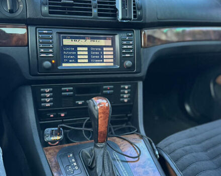 Черный БМВ 5 Серия, объемом двигателя 2.93 л и пробегом 450 тыс. км за 6000 $, фото 20 на Automoto.ua