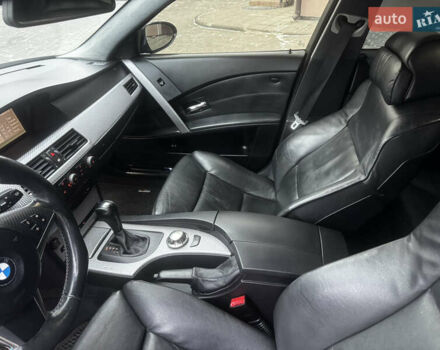 Черный БМВ 5 Серия, объемом двигателя 4.4 л и пробегом 200 тыс. км за 8800 $, фото 32 на Automoto.ua