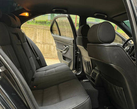 Черный БМВ 5 Серия, объемом двигателя 3 л и пробегом 454 тыс. км за 6999 $, фото 9 на Automoto.ua