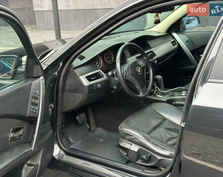 Черный БМВ 5 Серия, объемом двигателя 2.99 л и пробегом 500 тыс. км за 6700 $, фото 4 на Automoto.ua