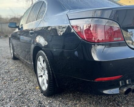 Чорний БМВ 5 Серія, об'ємом двигуна 3 л та пробігом 500 тис. км за 3100 $, фото 6 на Automoto.ua