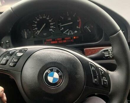 Черный БМВ 5 Серия, объемом двигателя 2.5 л и пробегом 349 тыс. км за 5900 $, фото 10 на Automoto.ua