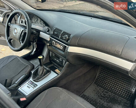 Черный БМВ 5 Серия, объемом двигателя 2.17 л и пробегом 455 тыс. км за 3999 $, фото 31 на Automoto.ua