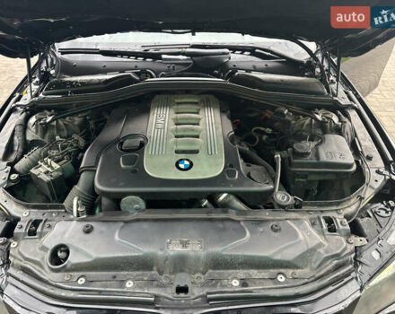Чорний БМВ 5 Серія, об'ємом двигуна 3 л та пробігом 413 тис. км за 4300 $, фото 6 на Automoto.ua