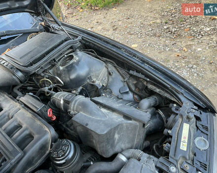 Черный БМВ 5 Серия, объемом двигателя 2.17 л и пробегом 455 тыс. км за 3999 $, фото 38 на Automoto.ua