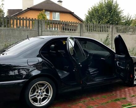 Черный БМВ 5 Серия, объемом двигателя 2.5 л и пробегом 396 тыс. км за 3900 $, фото 5 на Automoto.ua